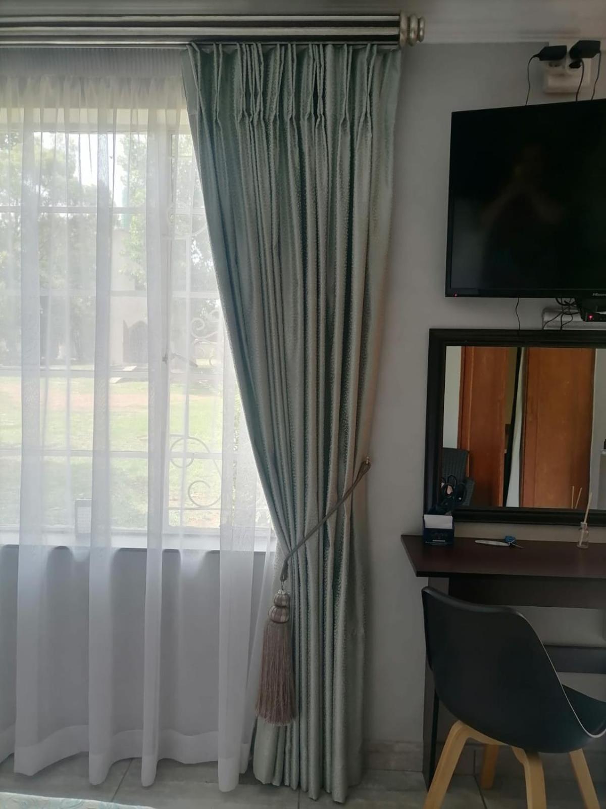 Silken Trap Accommodation No Loadshedding Johannesburg Exterior photo